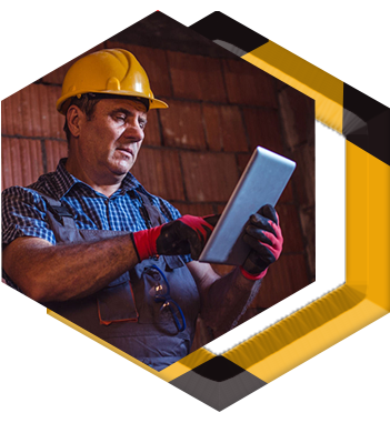 Artisan qui utilise l'application de gestion de chantier Tabaz